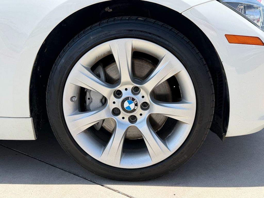 Thumbnail: 2013 BMW 3 Series - 6