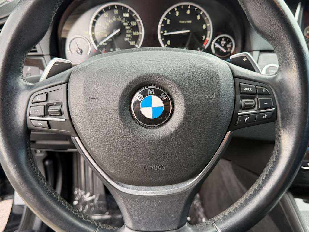 Thumbnail: 2016 BMW 5 Series - 30