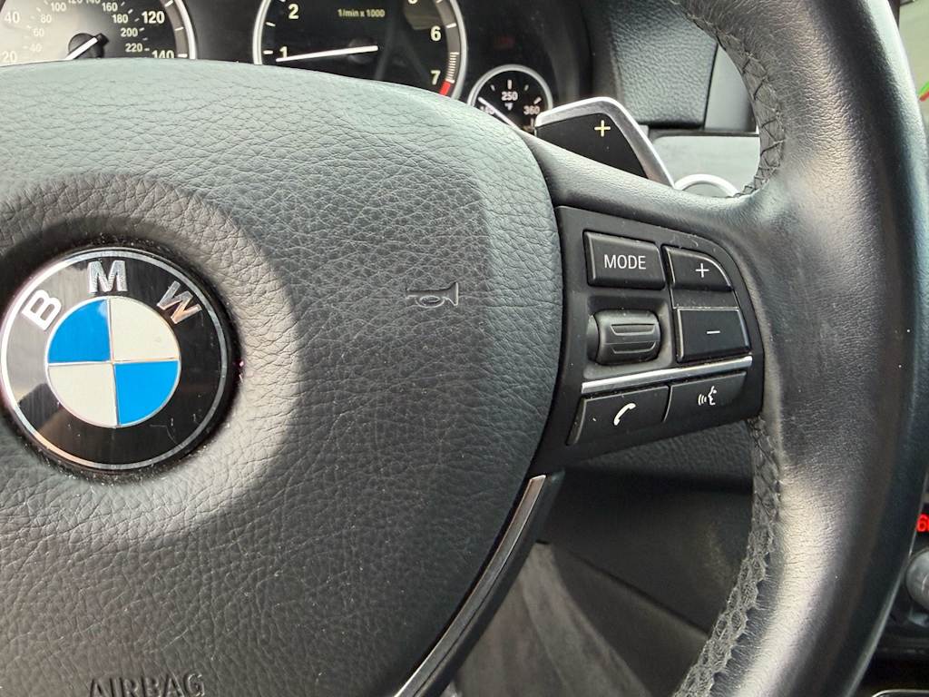 Thumbnail: 2016 BMW 5 Series - 32