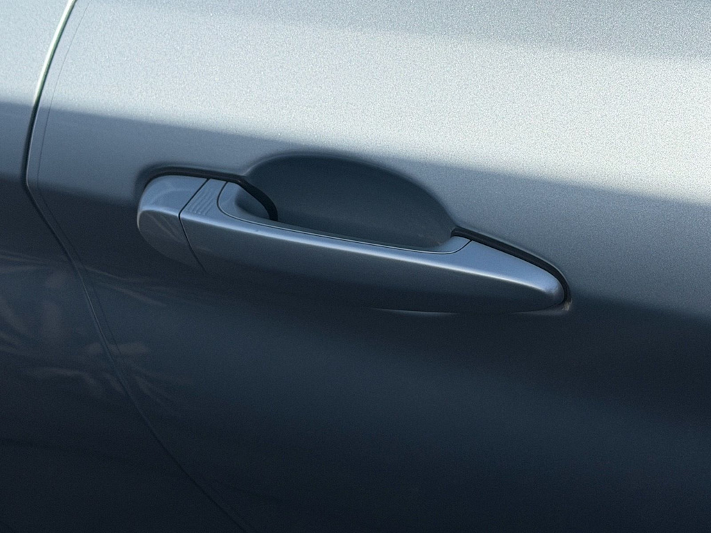 Thumbnail: 2016 BMW M4 - 28