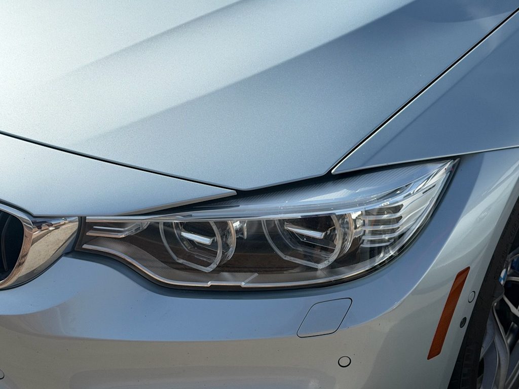 Thumbnail: 2016 BMW M4 - 23