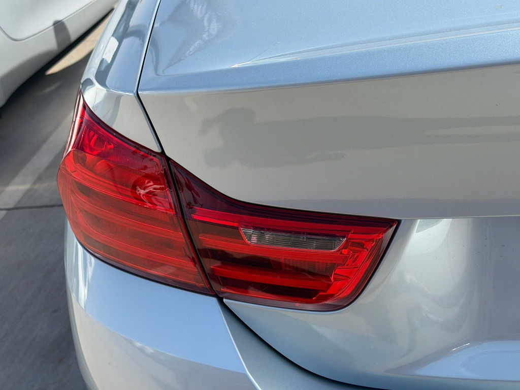 Thumbnail: 2016 BMW M4 - 30