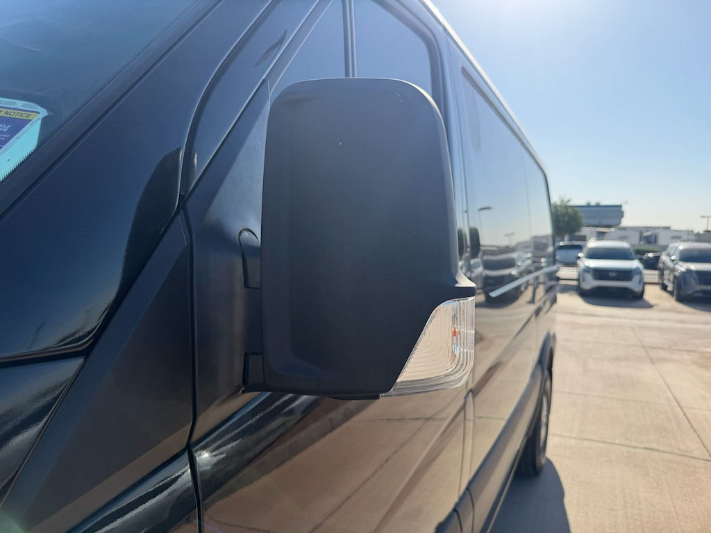 Thumbnail: 2015 Mercedes-Benz Sprinter - 6