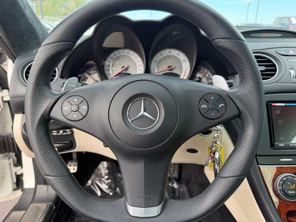 Thumbnail: 2009 Mercedes-Benz SL-Class - 9