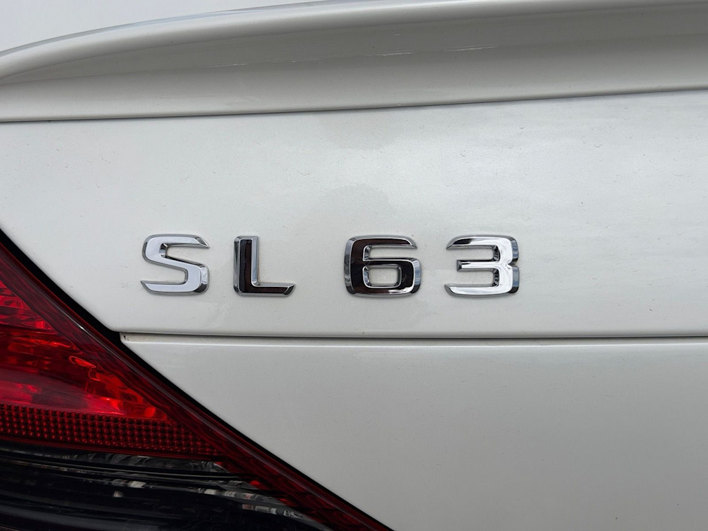 Thumbnail: 2009 Mercedes-Benz SL-Class - 30