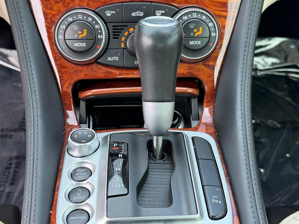 Thumbnail: 2009 Mercedes-Benz SL-Class - 26