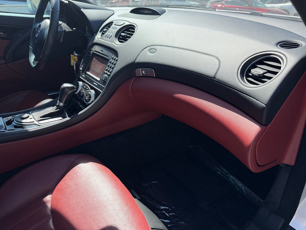 Thumbnail: 2009 Mercedes-Benz SL-Class - 9