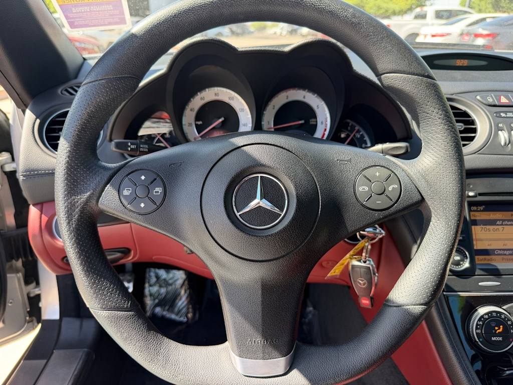 Thumbnail: 2009 Mercedes-Benz SL-Class - 11