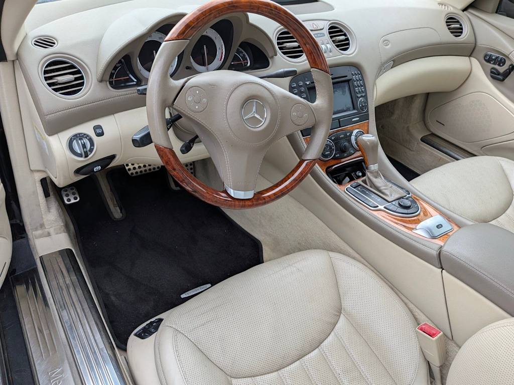 Thumbnail: 2009 Mercedes-Benz SL-Class - 6
