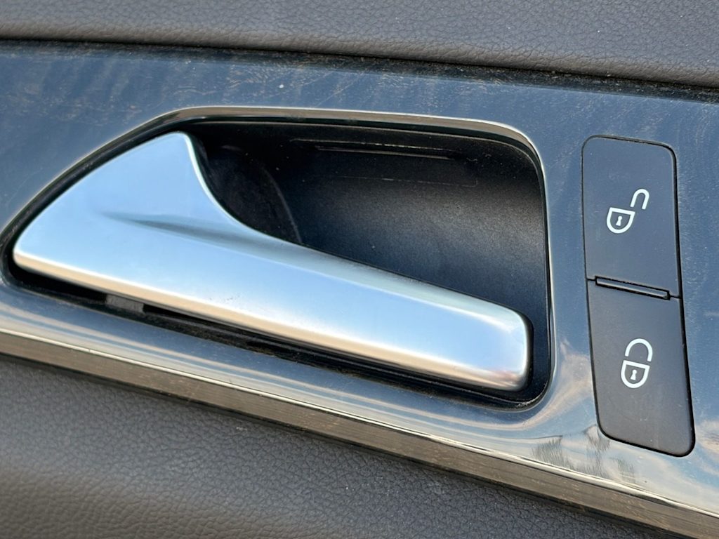 Thumbnail: 2013 Mercedes-Benz CLS - 14