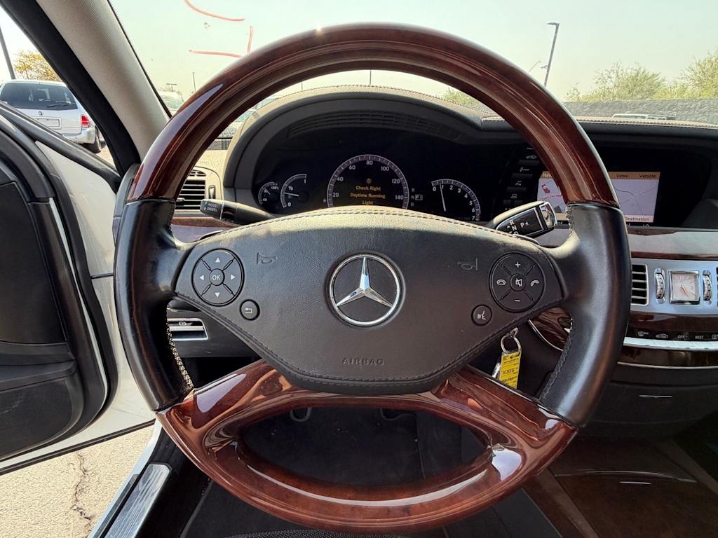 Thumbnail: 2013 Mercedes-Benz S-Class - 2