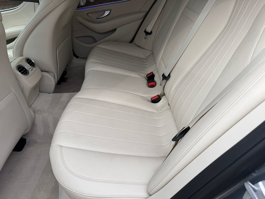 Thumbnail: 2018 Mercedes-Benz E-Class - 11