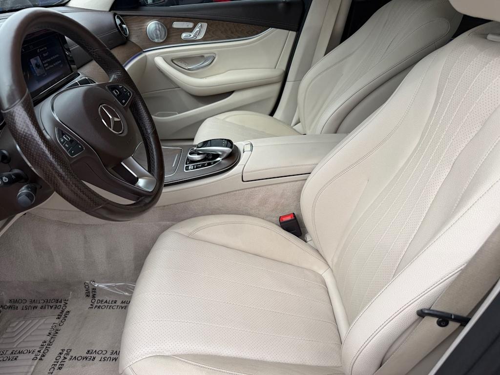 Thumbnail: 2018 Mercedes-Benz E-Class - 10