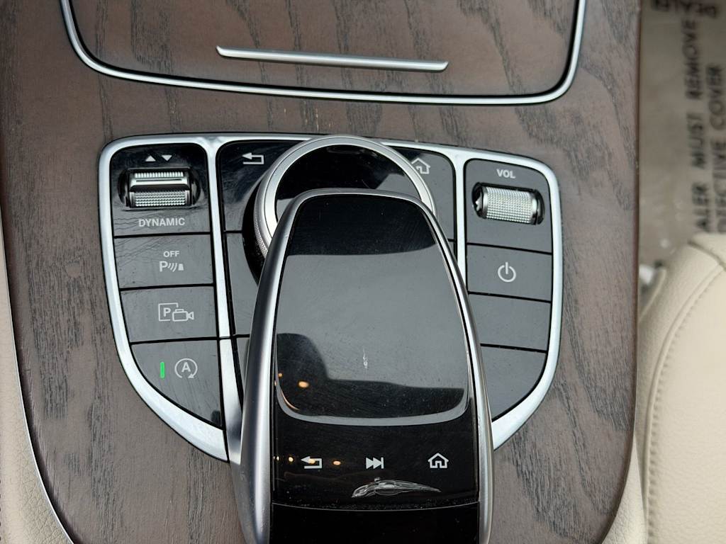 Thumbnail: 2018 Mercedes-Benz E-Class - 29