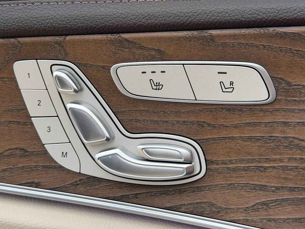 Thumbnail: 2018 Mercedes-Benz E-Class - 22