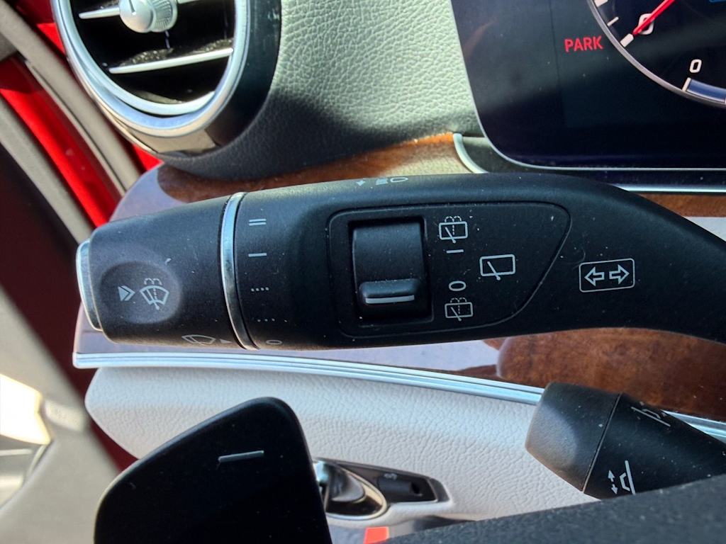Thumbnail: 2019 Mercedes-Benz E-Class - 11