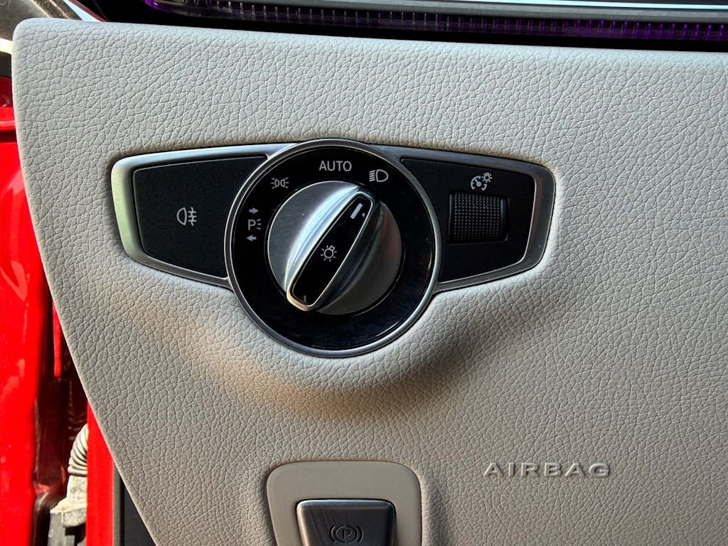 Thumbnail: 2019 Mercedes-Benz E-Class - 20