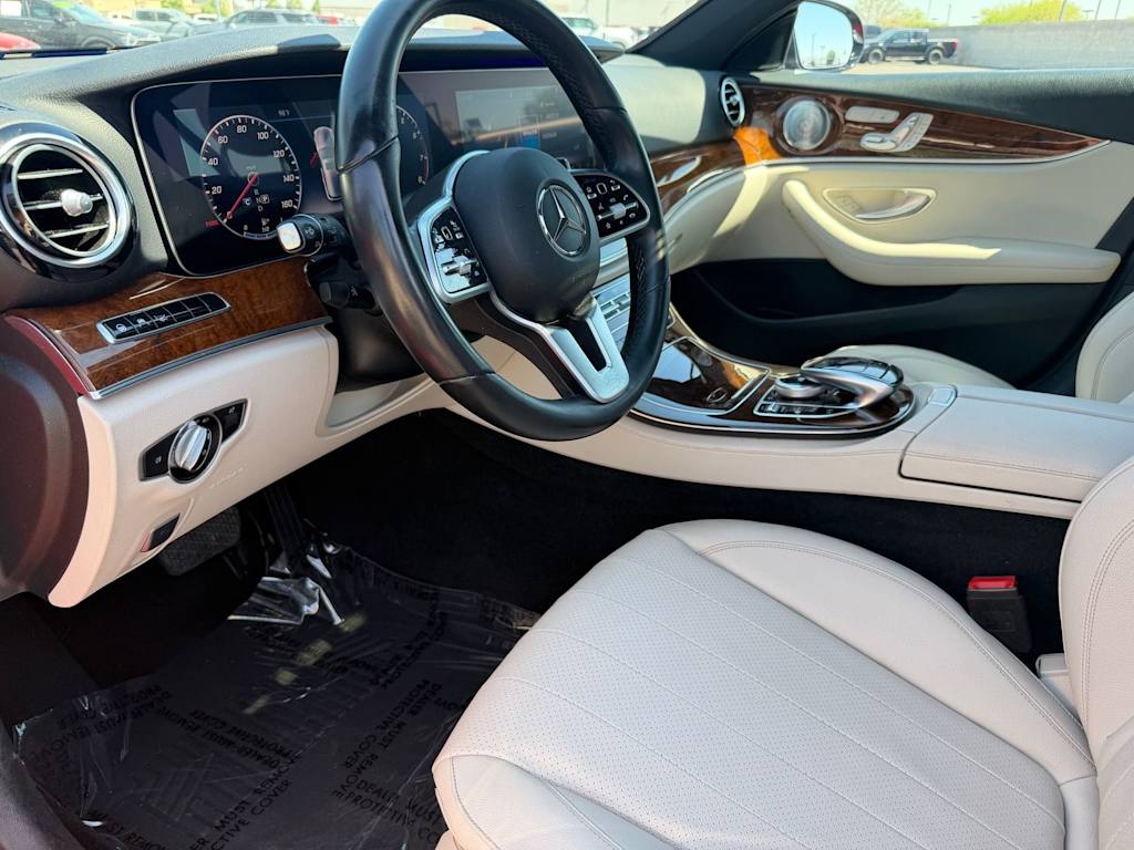 Thumbnail: 2019 Mercedes-Benz E-Class - 2
