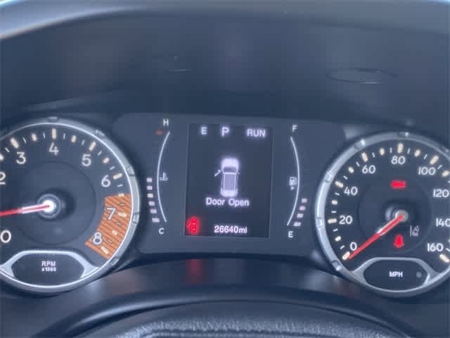 Thumbnail: 2023 Jeep Renegade - 33