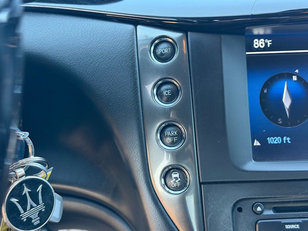 Thumbnail: 2014 Maserati GranTurismo - 9