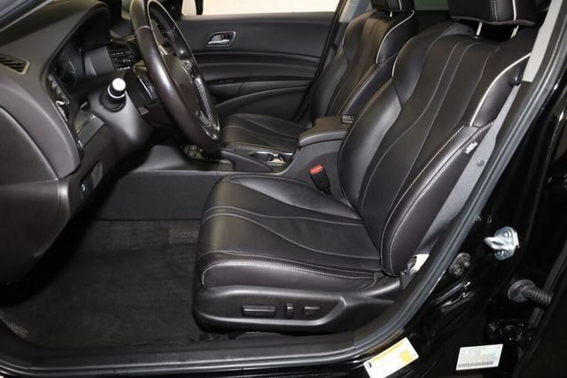 Thumbnail: 2022 Acura ILX - 10