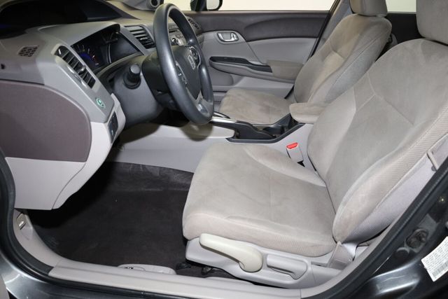 Thumbnail: 2012 Honda Civic - 10