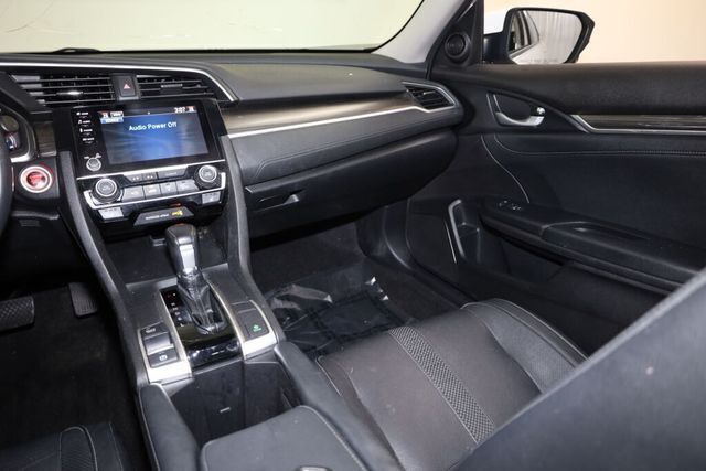 Thumbnail: 2019 Honda Civic - 13