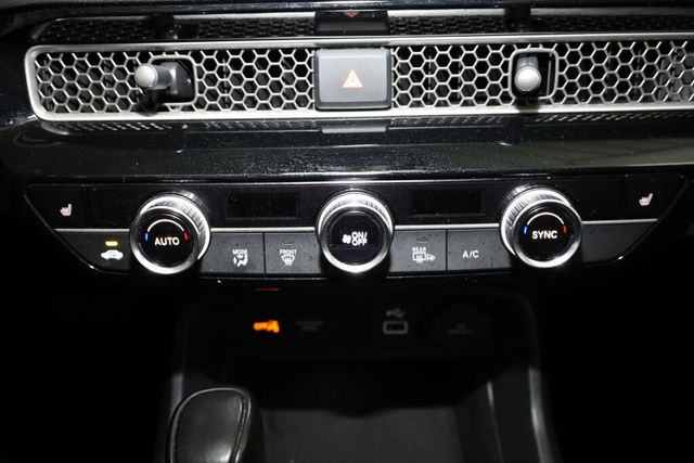 Thumbnail: 2024 Honda Civic - 33