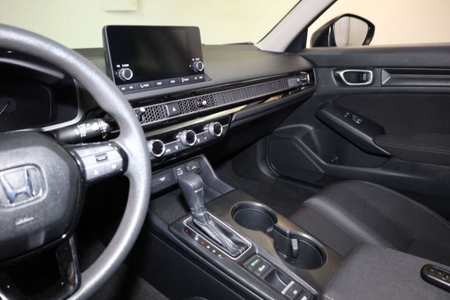 2023 Honda Civic Hatchback LX - Photo 9