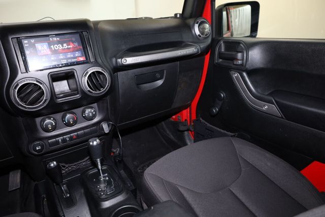 Thumbnail: 2017 Jeep Wrangler - 26