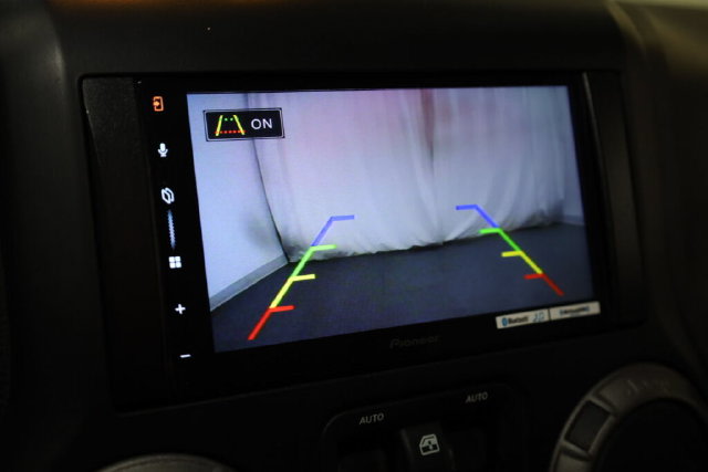 Thumbnail: 2014 Jeep Wrangler - 14