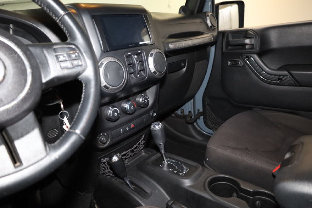 Thumbnail: 2014 Jeep Wrangler - 8