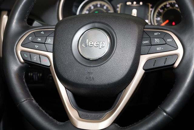Thumbnail: 2015 Jeep Cherokee - 37