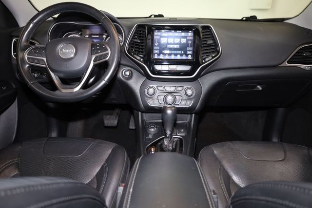 Thumbnail: 2019 Jeep Cherokee - 14