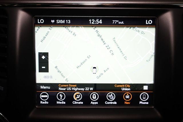 Thumbnail: 2018 Jeep Grand Cherokee - 32