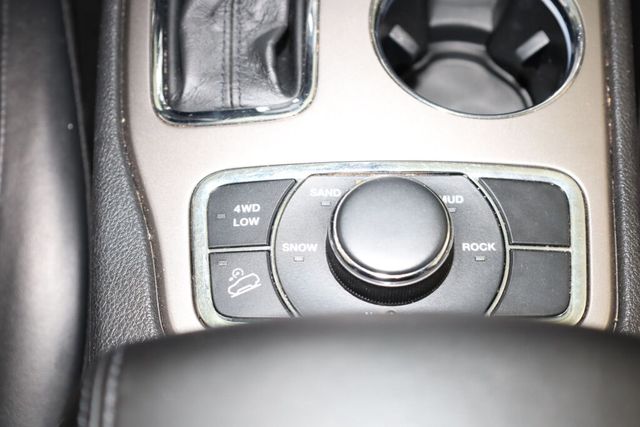 Thumbnail: 2019 Jeep Grand Cherokee - 36