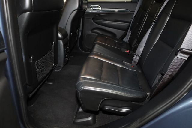 Thumbnail: 2019 Jeep Grand Cherokee - 12