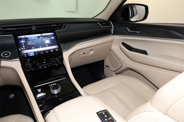 Thumbnail: 2021 Jeep Grand Cherokee L - 14