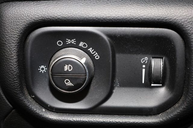 Thumbnail: 2020 RAM 1500 - 27