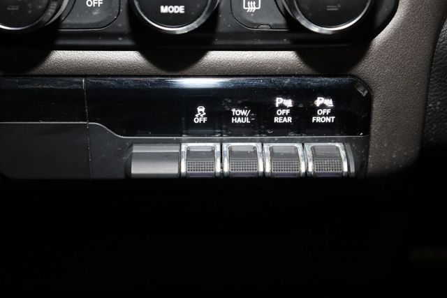 Thumbnail: 2020 RAM 1500 - 33