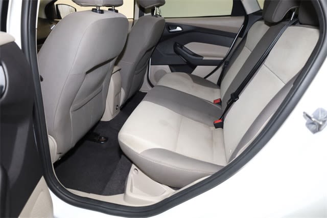 Thumbnail: 2014 Ford Focus - 12