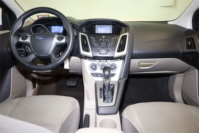 Thumbnail: 2014 Ford Focus - 13