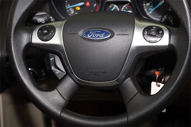 Thumbnail: 2014 Ford Focus - 33
