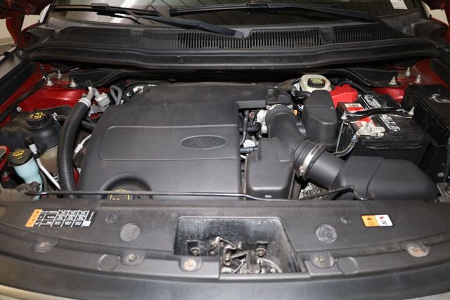 Thumbnail: 2016 Ford Explorer - 8