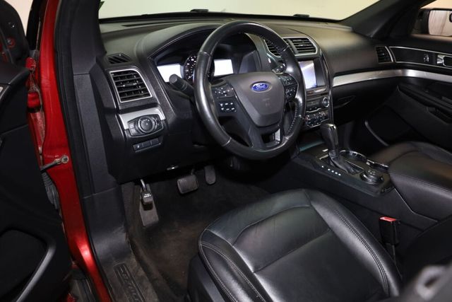 Thumbnail: 2016 Ford Explorer - 2
