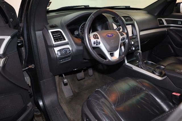 Thumbnail: 2013 Ford Explorer - 2