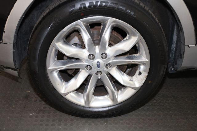 Thumbnail: 2013 Ford Explorer - 7