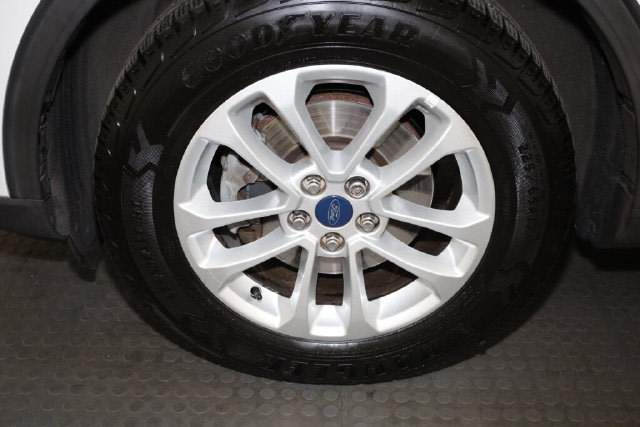Thumbnail: 2020 Ford Escape - 7