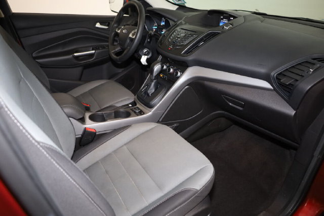Thumbnail: 2016 Ford Escape - 37