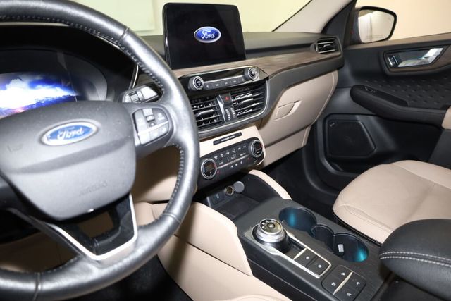 Thumbnail: 2020 Ford Escape - 9